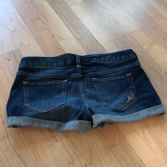 Express Jean Shorts - Picture 2 of 4